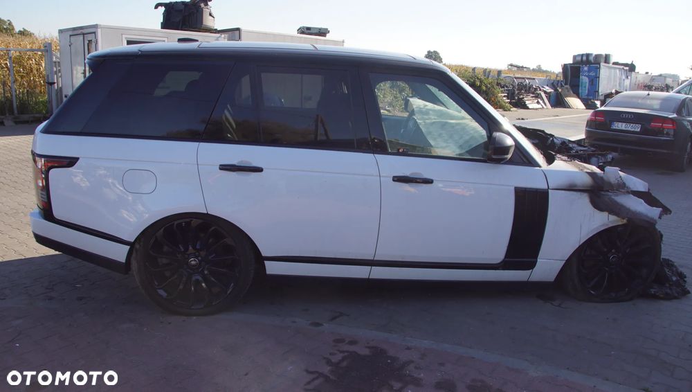 Auto na części RANGE ROVER L405 4.4 8HP70 Fuji White (867) 692106889 - 16