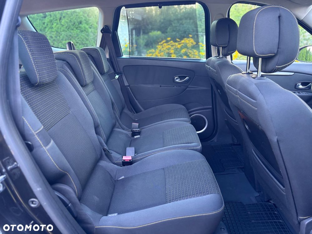 Renault Scenic 1.6 16V 110 Dynamique - 25