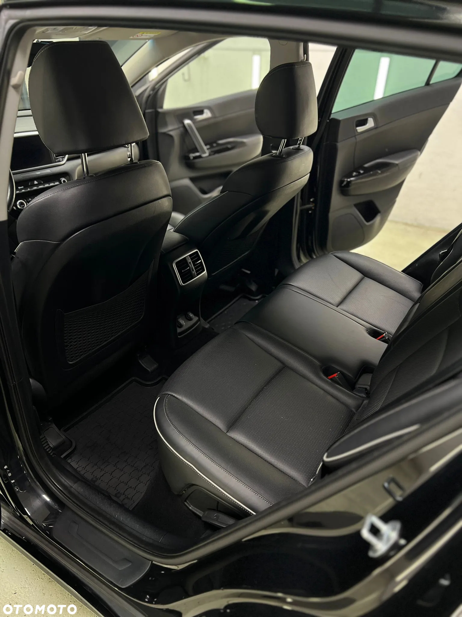 Kia Sportage 1.6 T-GDI Black Edition 4WD DCT - 20