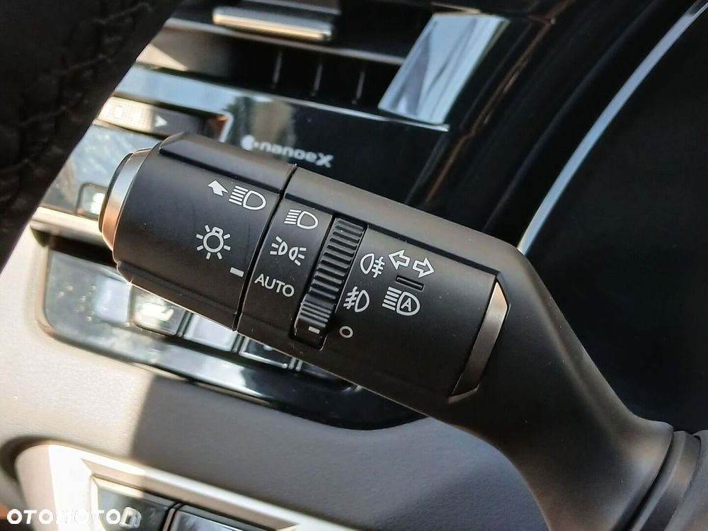 Lexus RX 450h+ Prestige - 33