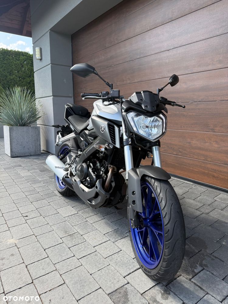 Yamaha MT - 3