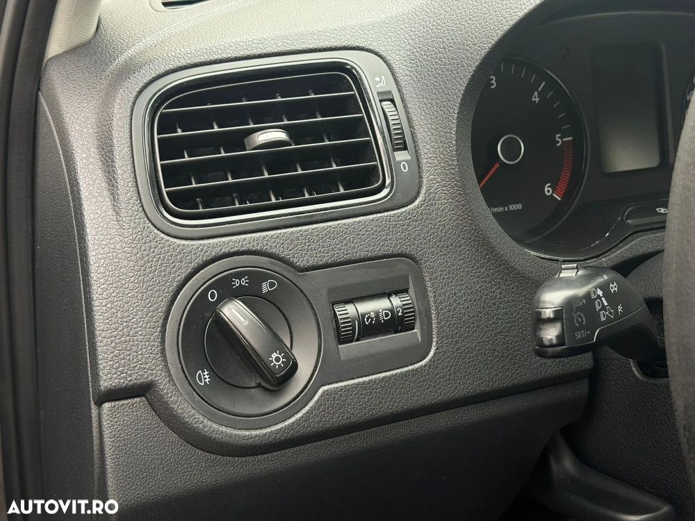 Volkswagen Polo 1.6 TDI Trendline - 37