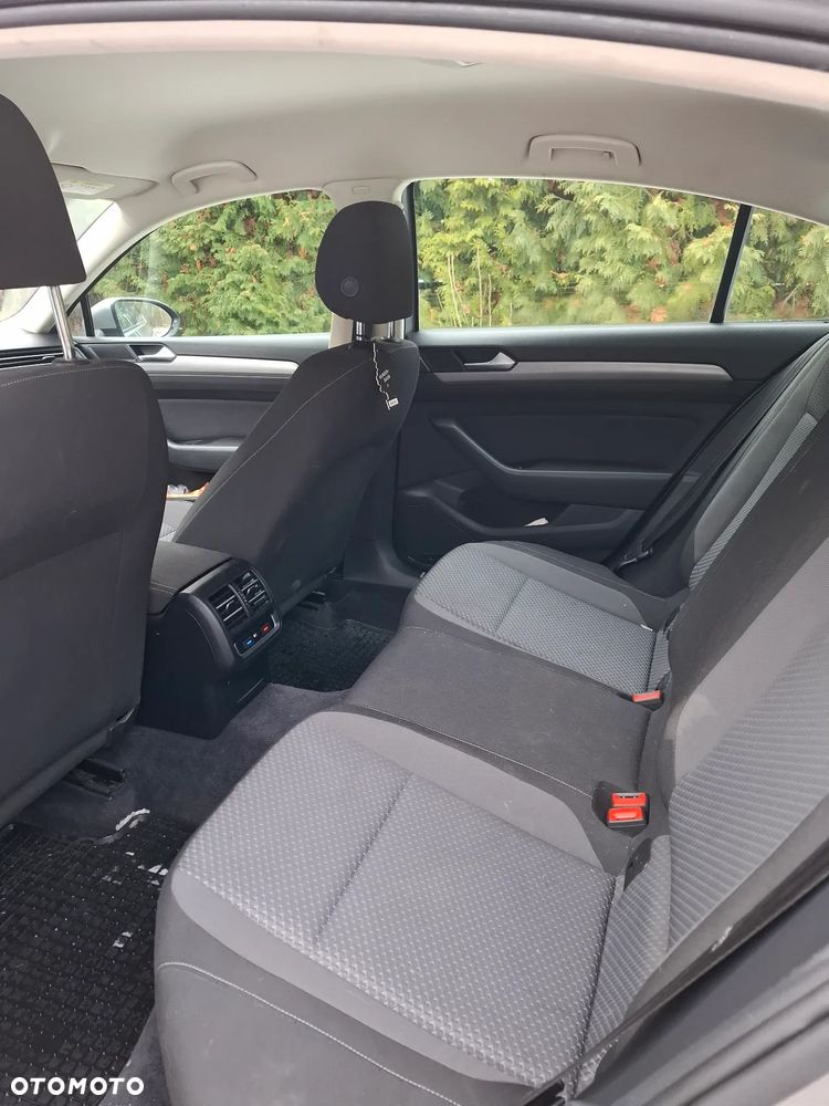Volkswagen Passat 1.4 TSI BMT ACT Comfortline - 22