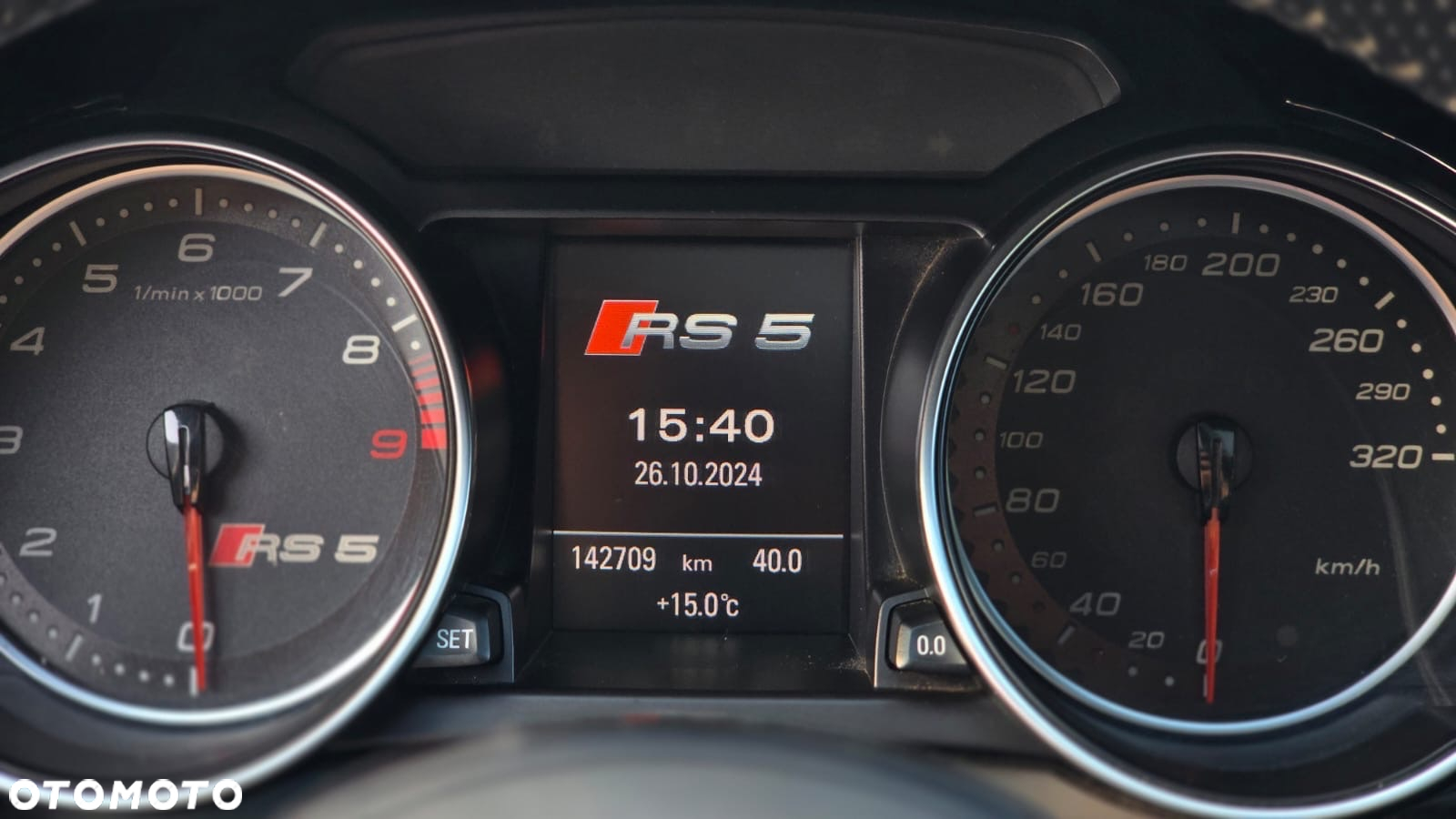 Audi RS5 S tronic - 16