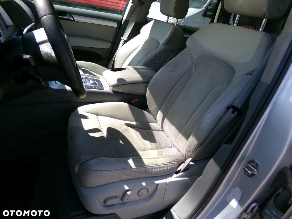 Audi Q7 3.0 TDI DPF clean quattro tiptronic - 8