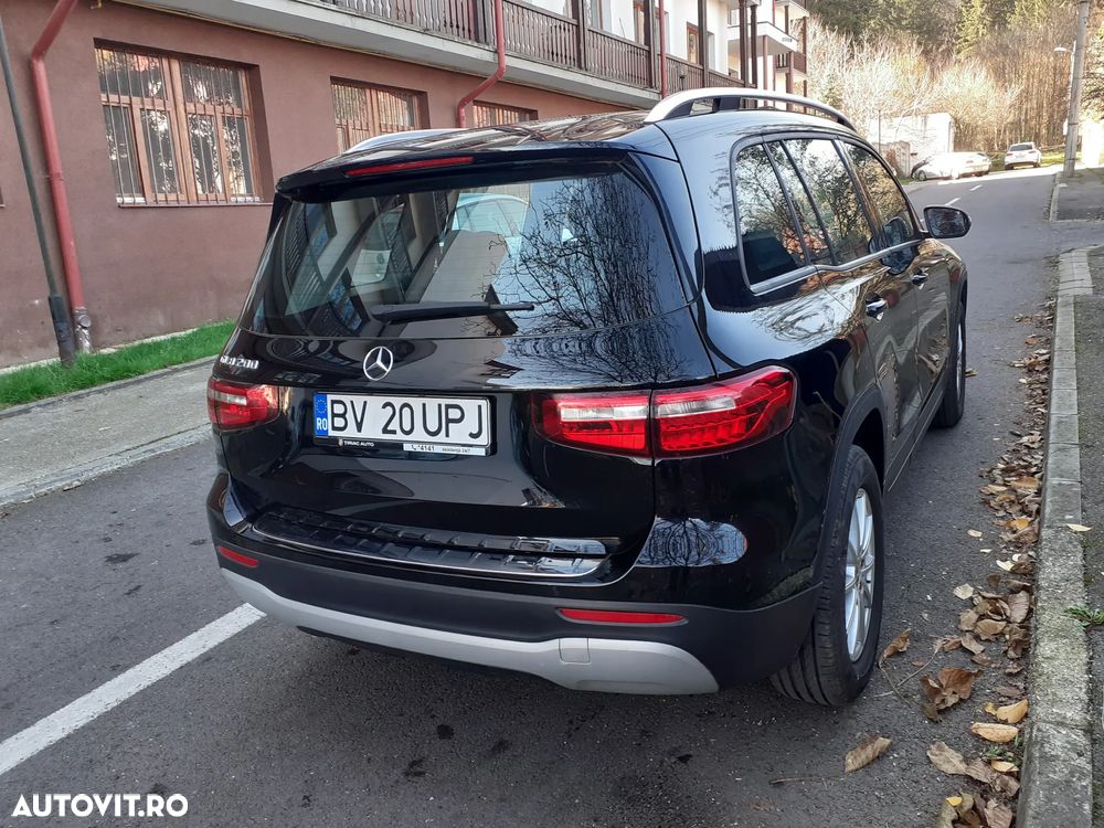 Mercedes-Benz GLB - 1