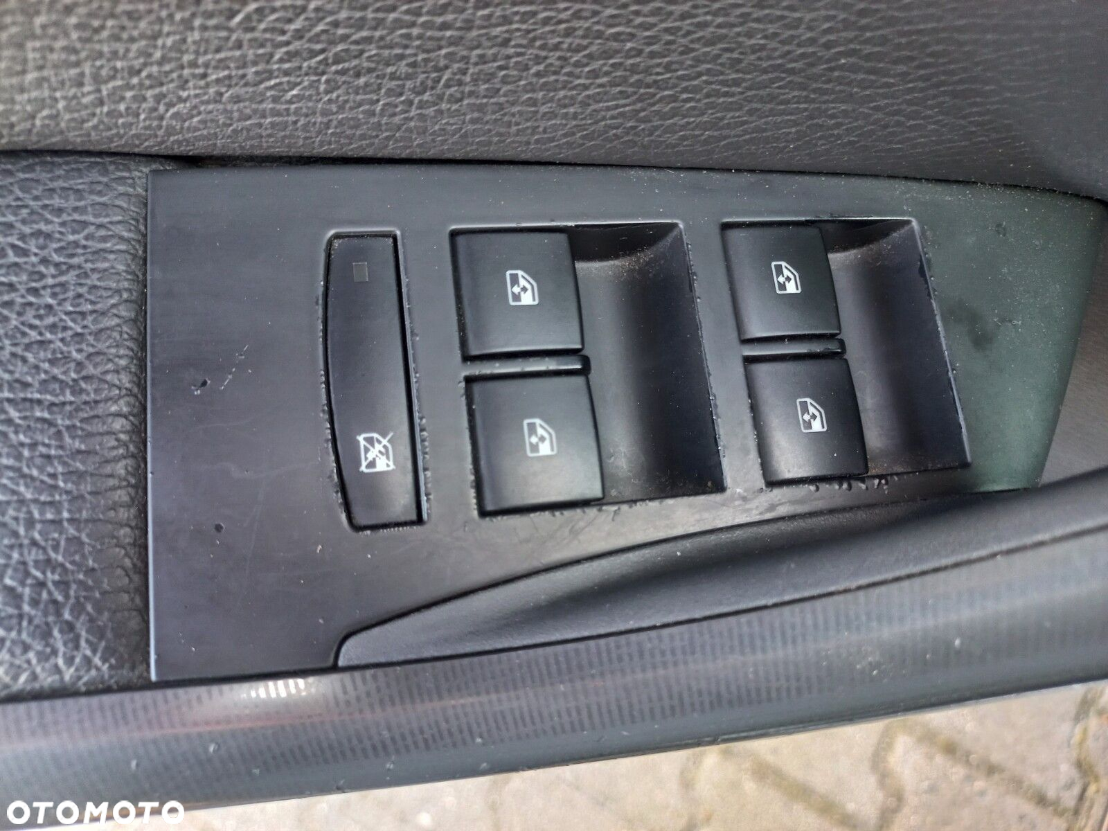 Opel Astra IV 1.4 T Cosmo - 19