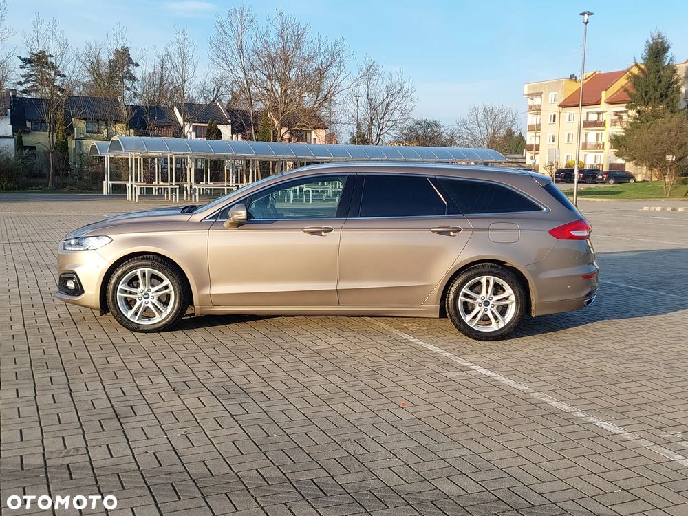 Ford Mondeo 2.0 EcoBlue Titanium - 21