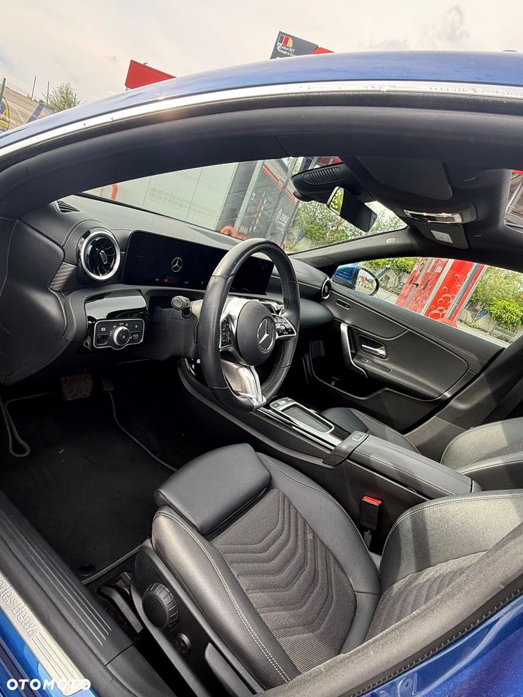 Mercedes-Benz CLA - 9