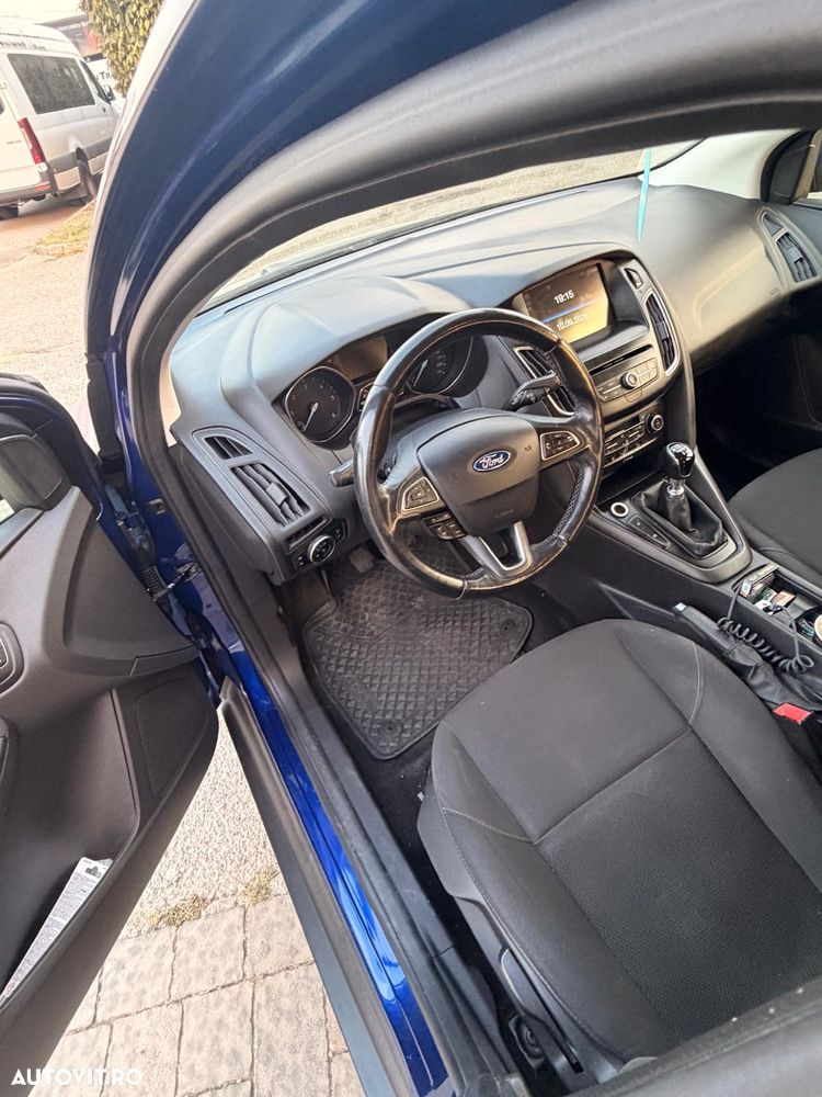 FORD Focus 2015 — imagine 7