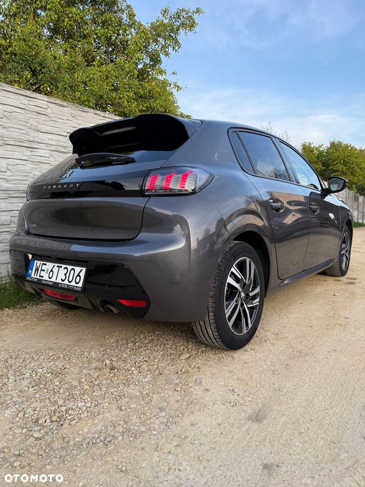Peugeot 208 1.2 PureTech Allure S&S EAT8 - 4