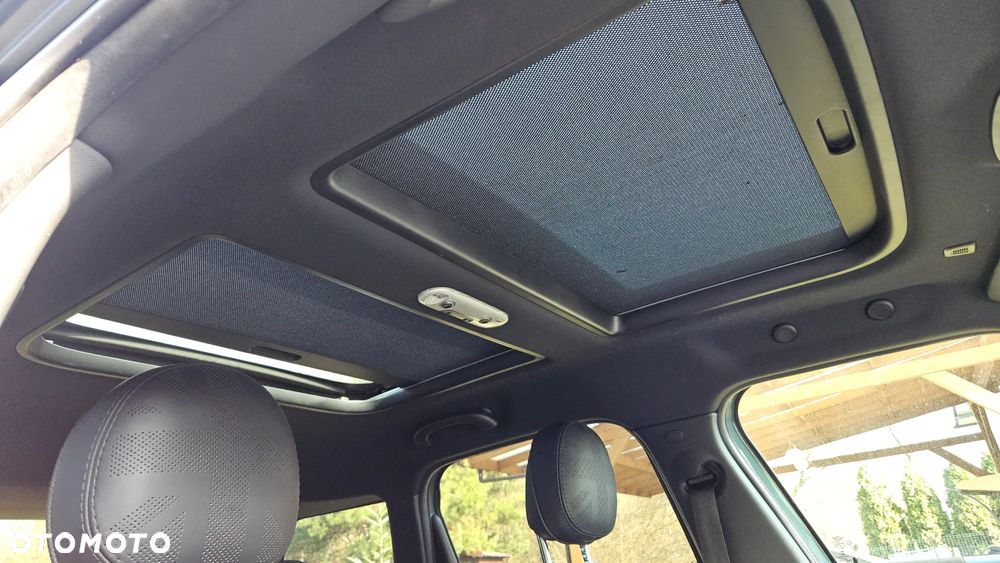 MINI John Cooper Works All4 Essential Trim - 11