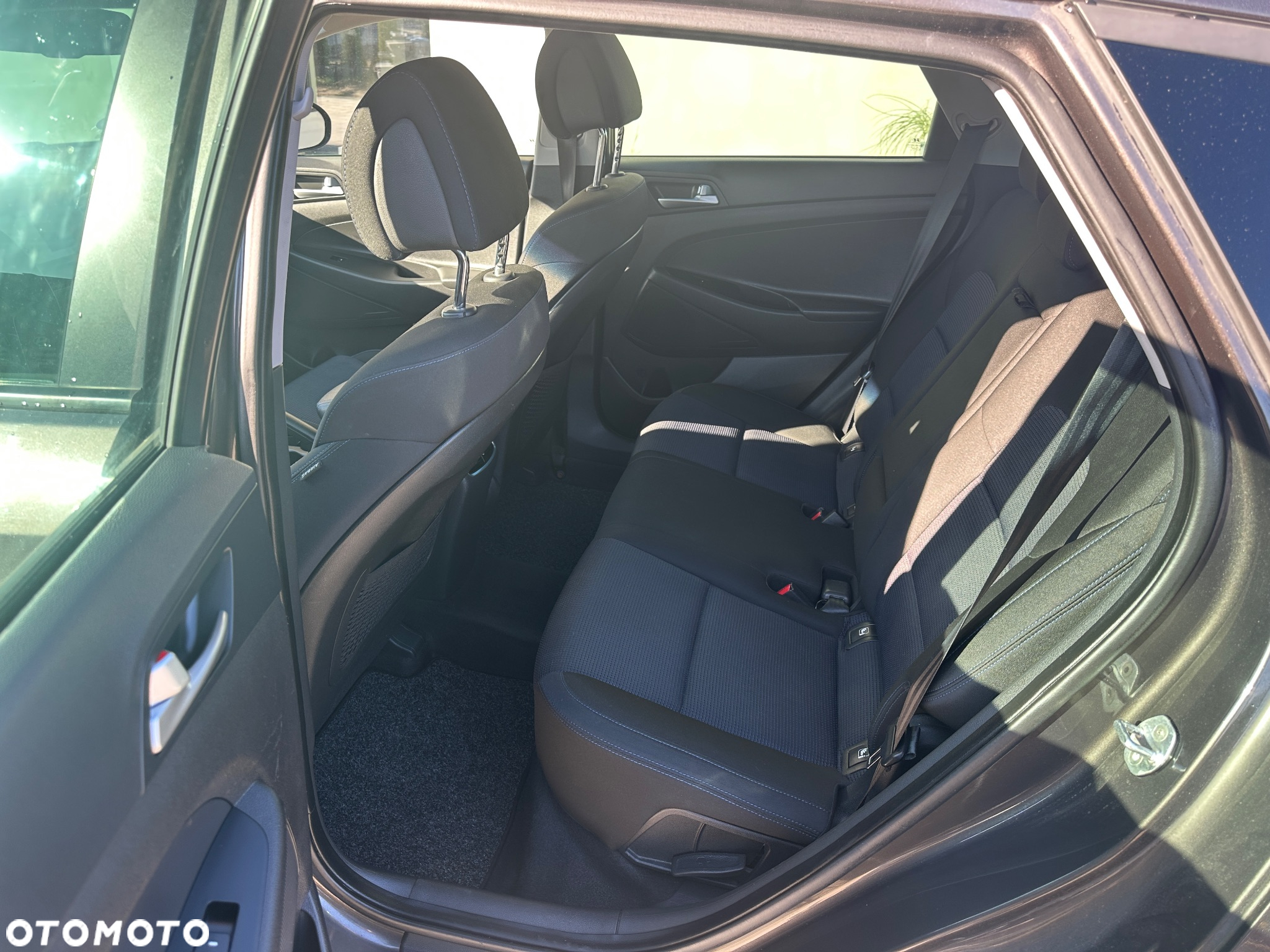 Hyundai Tucson 1.6 GDI BlueDrive Comfort 2WD - 13