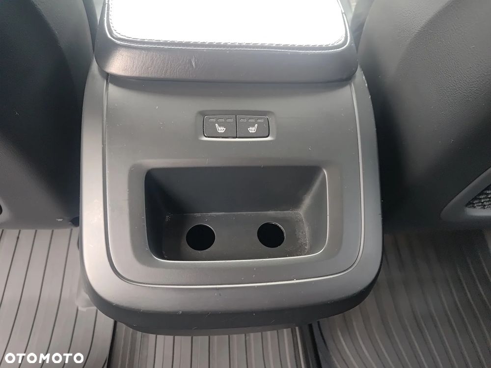 Volvo XC 90 D5 AWD Geartronic Inscription - 20