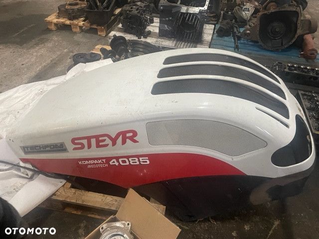 Ciągnik rolniczy Steyr 4085 Reflektor przedni prawy - 4