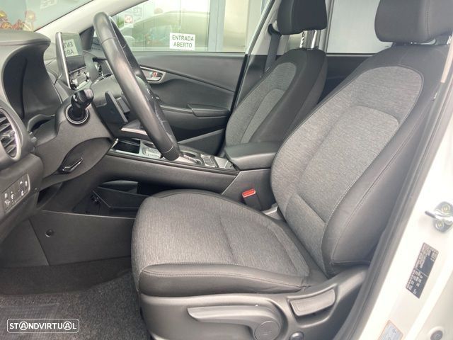 Hyundai Kauai Advantage - 31