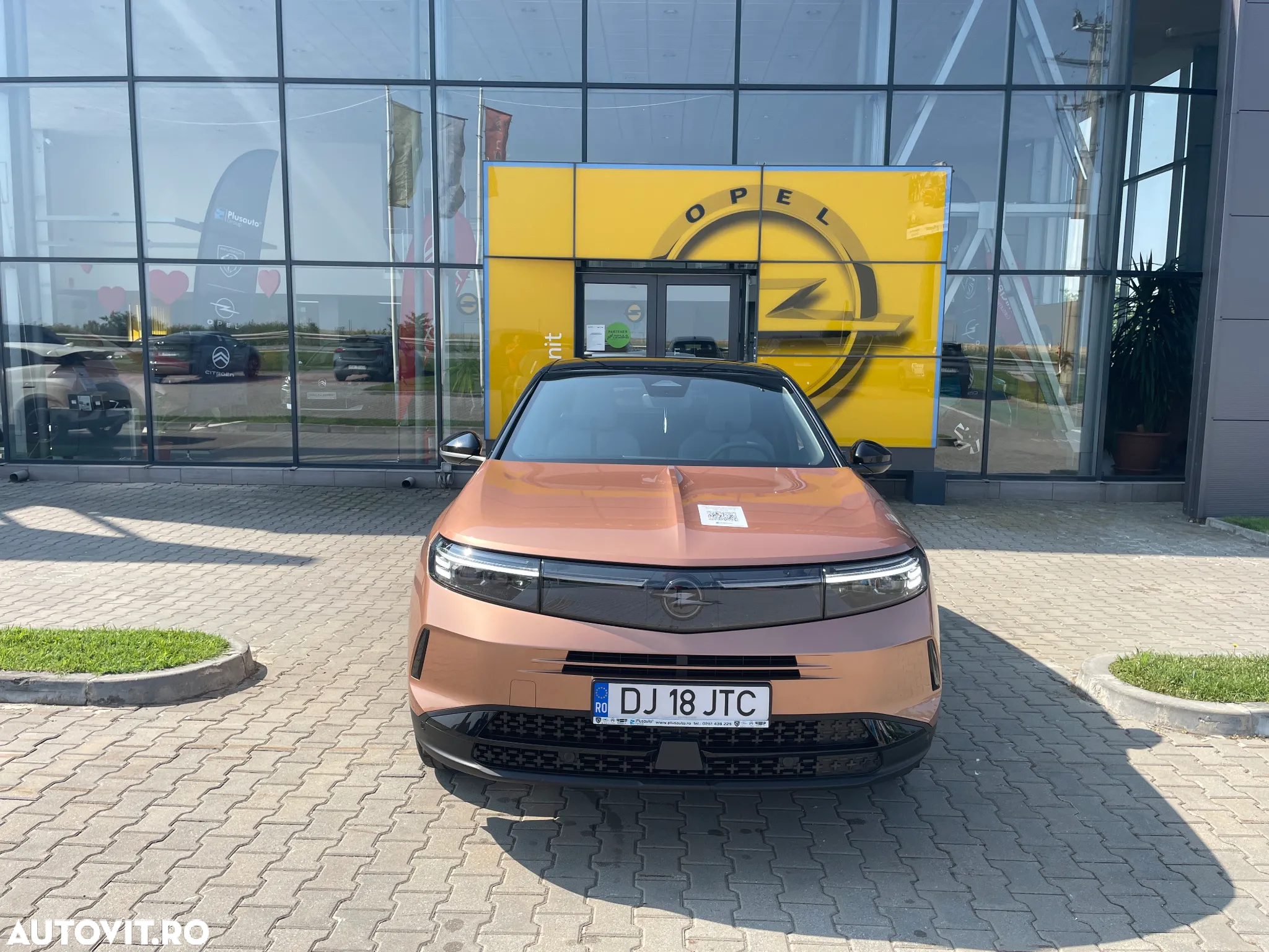 Opel Grandland 1.2 Turbo eDCT6 MHEV GS - 3