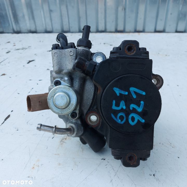 POMPA WTRYSKOWA MERCEDES 2,2 CDI 651921 ORYGINAL DEMONTAZ M651 - 1