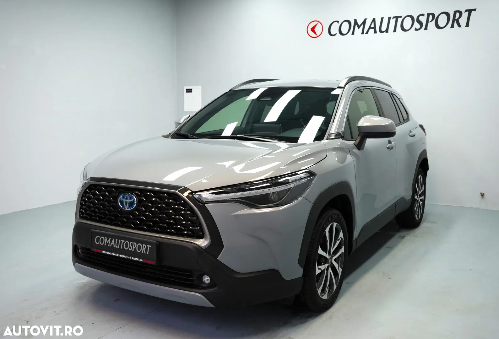 Toyota Corolla Cross - 3