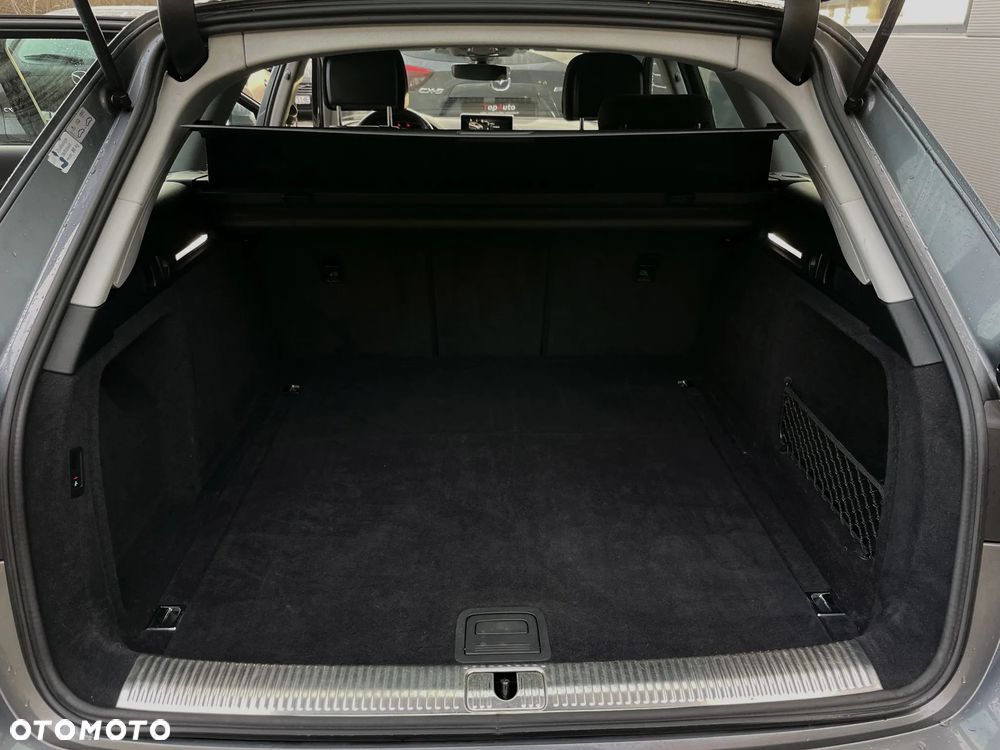 Audi A4 Avant 2.0 TDI ultra S tronic sport - 38