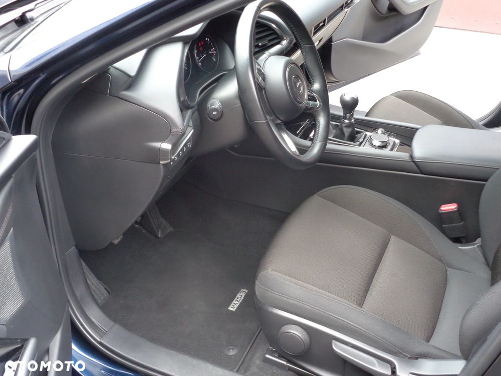 Mazda 3 2.0 mHEV Hikari - 17