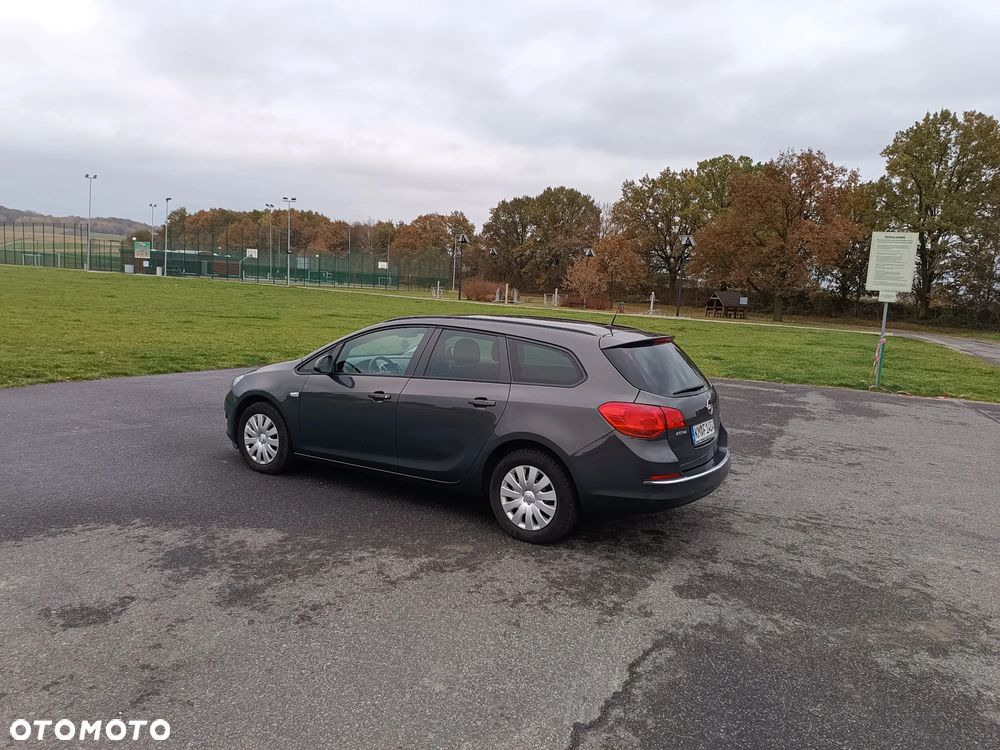 Opel Astra 1.4 Turbo Sports Tourer Innovation - 4