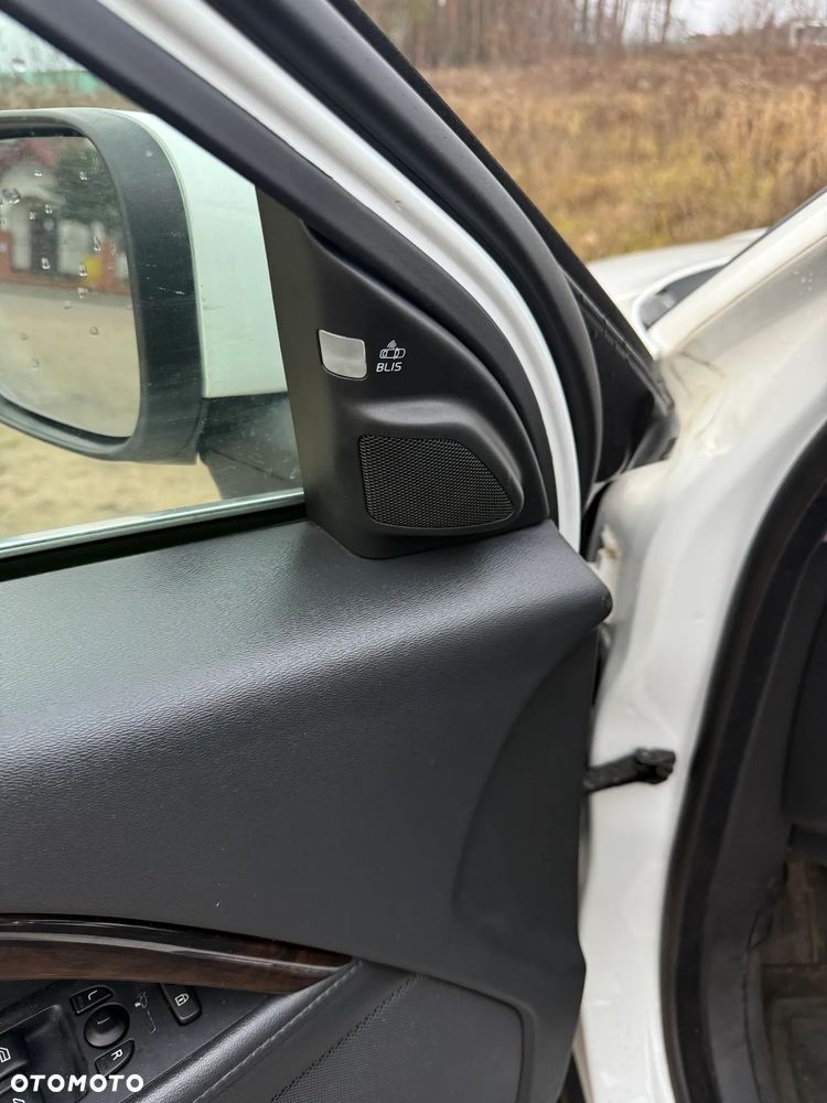 Volvo XC 70 T5 AWD Summum - 8