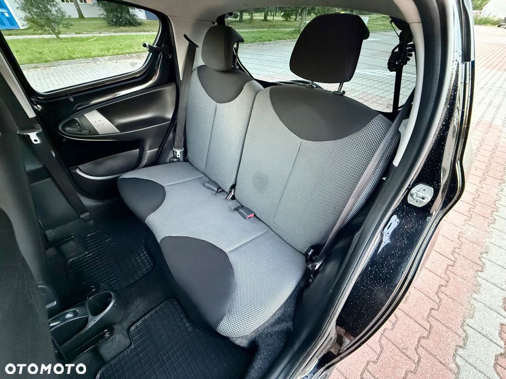 Toyota Aygo 1.0 VVT-i Luna MM A/C - 18