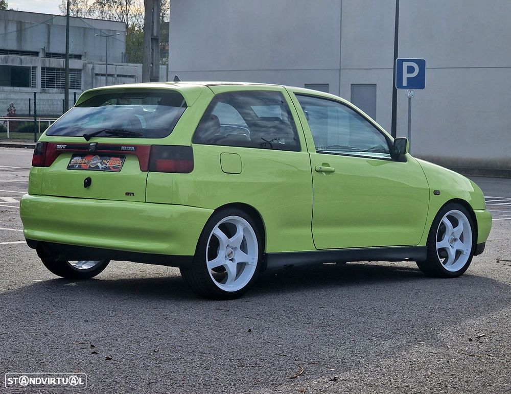 SEAT Ibiza 2.0i GT - 29