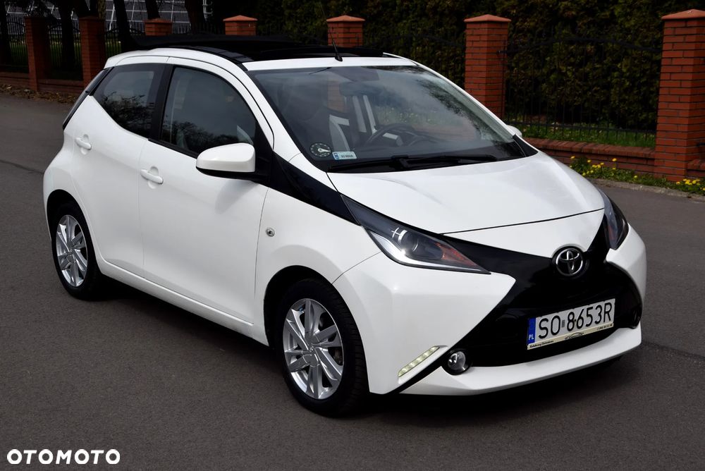 Toyota Aygo x-play - 2