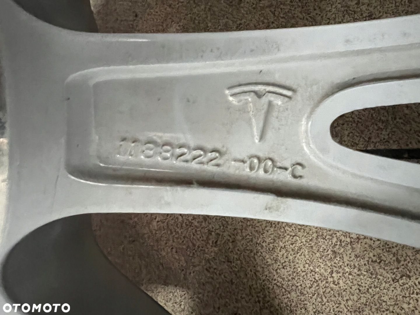 TESLA MODEL Y 20- FELGA ALUMINIOWA 19 9,5J ET45 5X114,3 PROSTA - 7