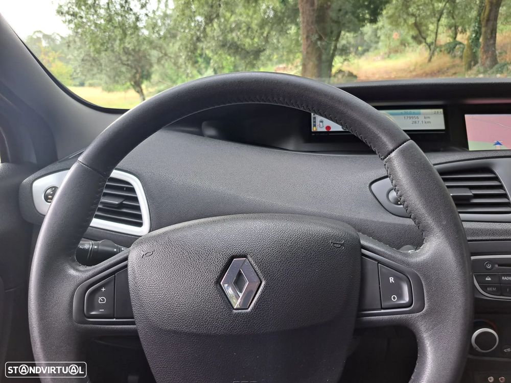 Renault Scénic 1.5 dCi Authentique - 14