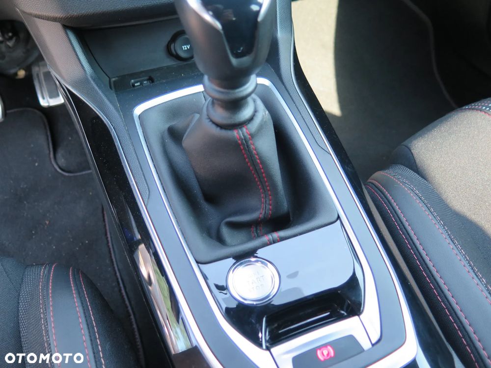 Peugeot 308 BlueHDi 130 Stop & Start GT - 19