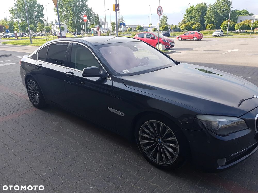BMW Seria 7 - 2