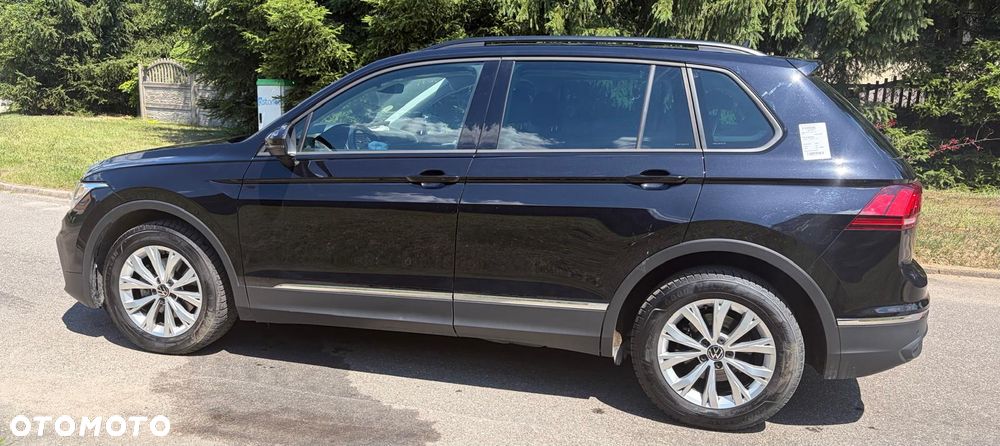 Volkswagen Tiguan - 16