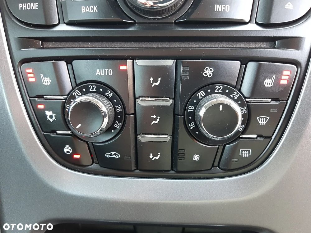 Opel Astra 1.4 Turbo Style - 18