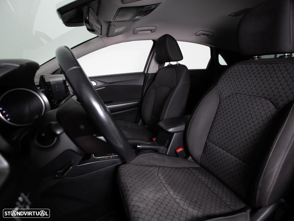 Kia Ceed 1.0 T-GDI Urban - 8