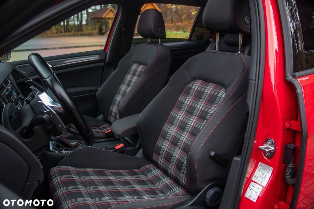 Volkswagen Golf 2.0 TSI BMT GTI Performance DSG - 17