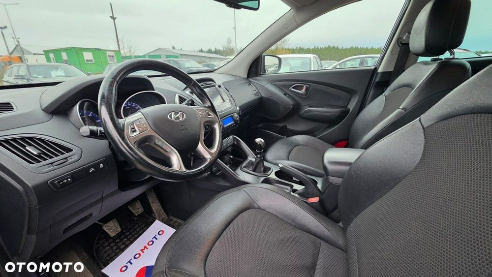 Hyundai ix35 - 13