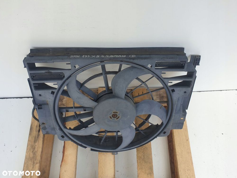 BMW X5 E53 4.4 V8 WENTYLATOR WIATRAK Z OBUDOWĄ 6921929 - 1