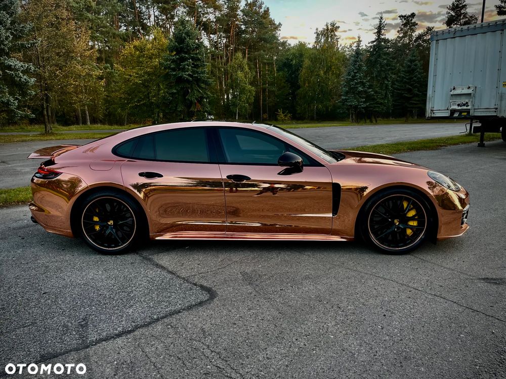Porsche Panamera - 23