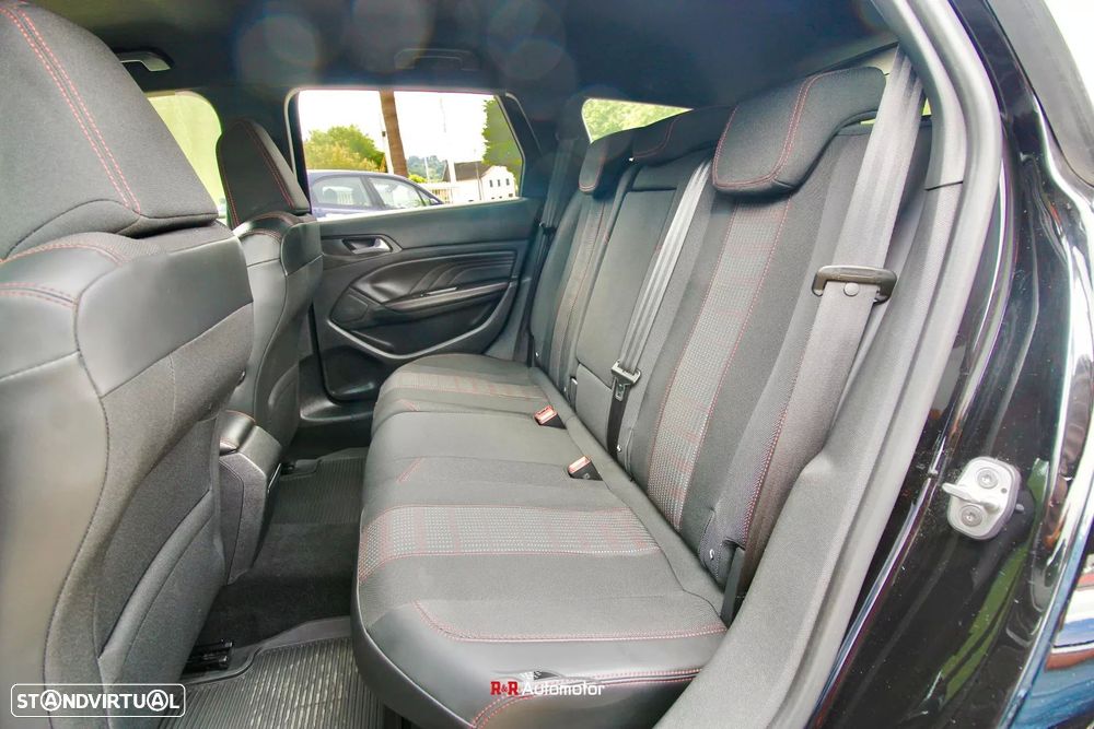 Peugeot 308 SW 1.6 BlueHDi GT Line - 15