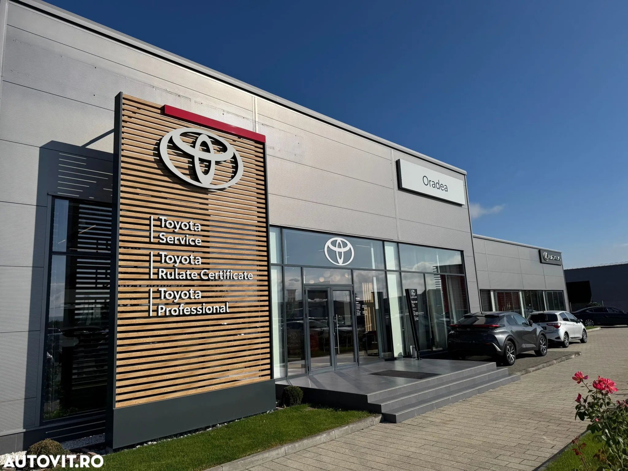 Toyota BZ4X 160 KW AWD (4x4) Luxury Solar Edition - 36