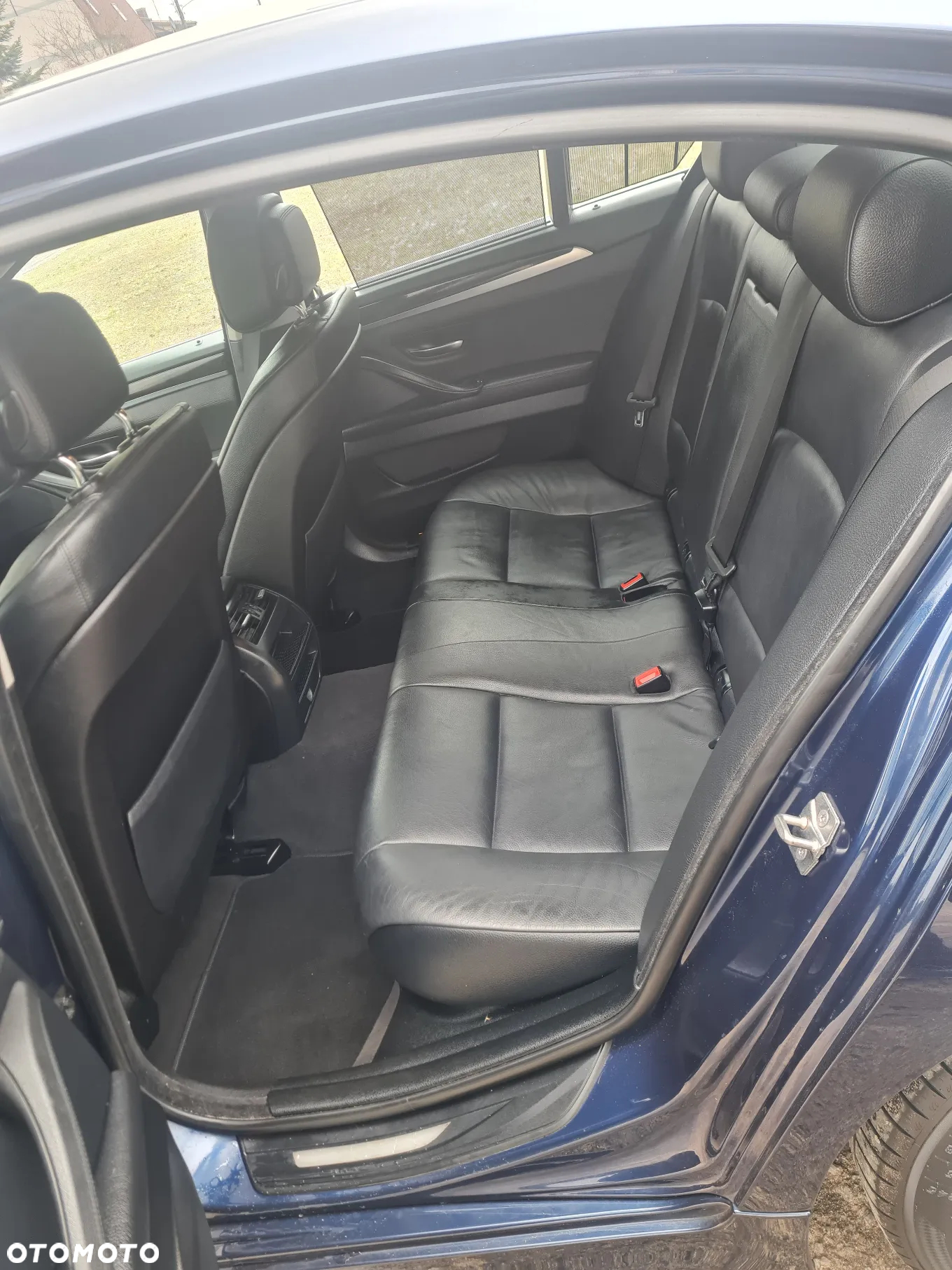 BMW Seria 5 520d - 14