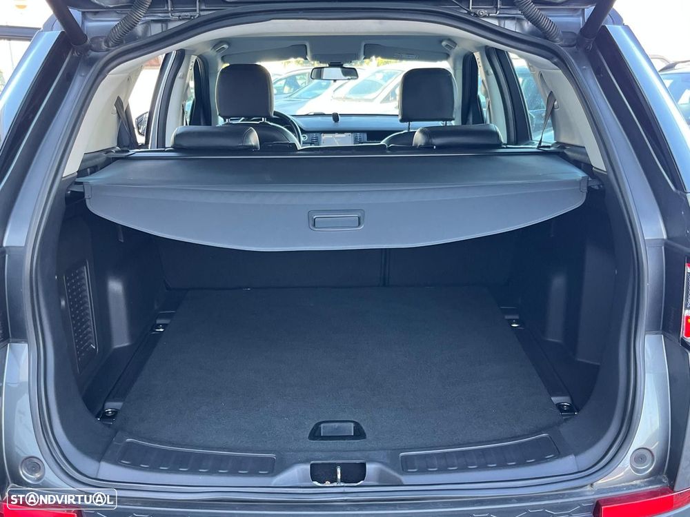 Land Rover Discovery Sport 2.0 TD4 HSE Auto - 29