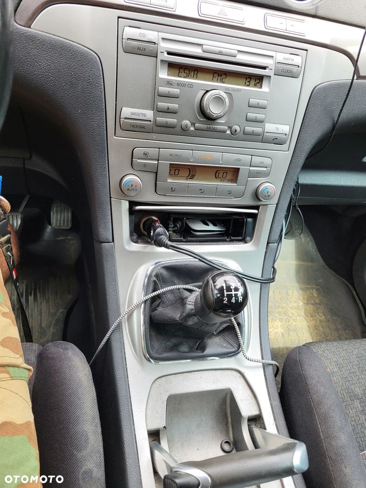 Ford S-Max 2.0 Trend - 11