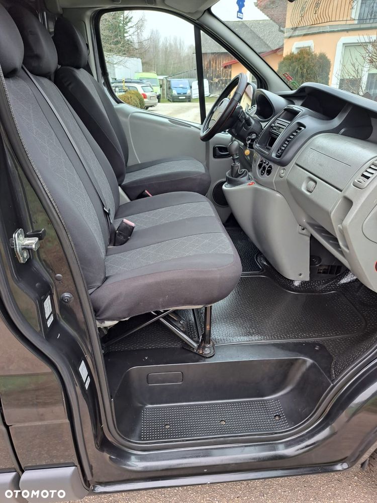 Opel Vivaro - 13