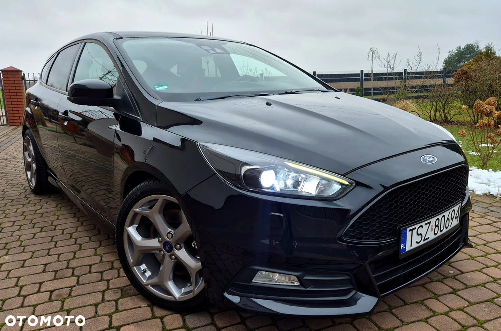 Ford Focus 2.0 TDCi ST - 9