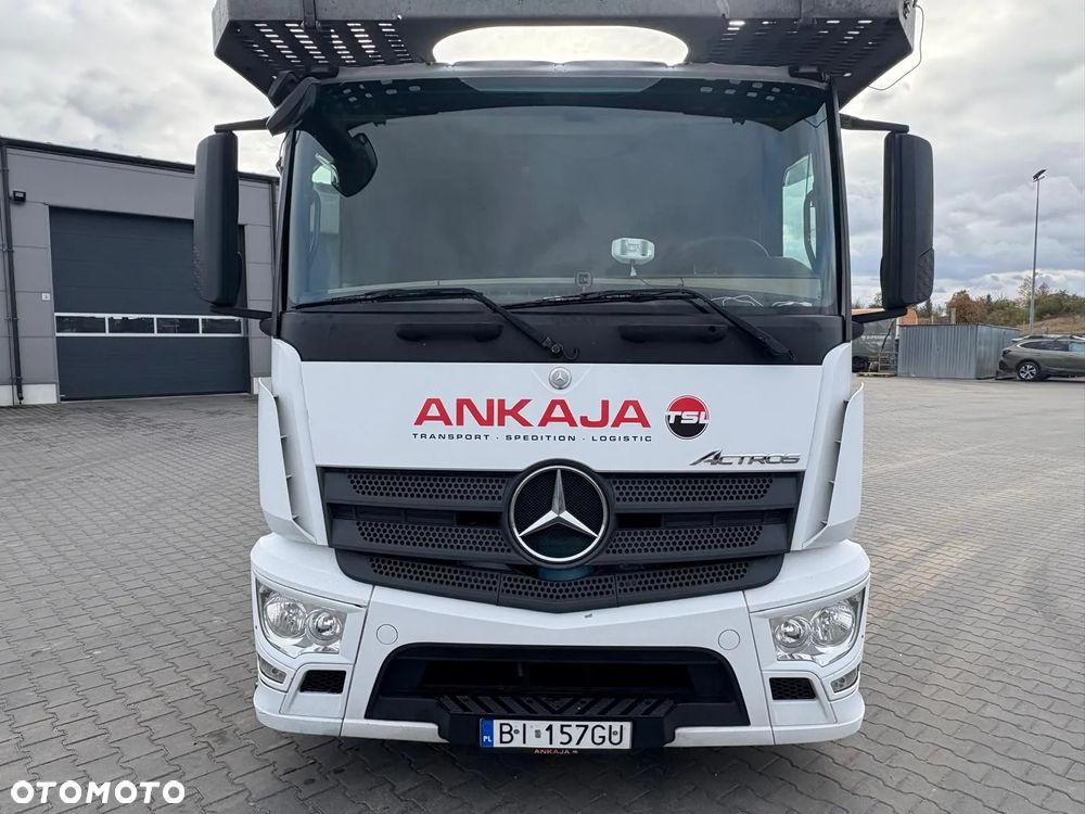 Mercedes-Benz Actros - 14