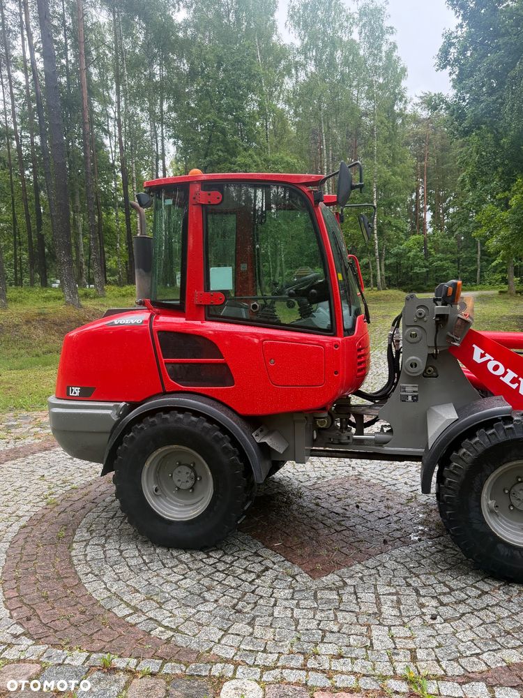 Volvo L25F - 5
